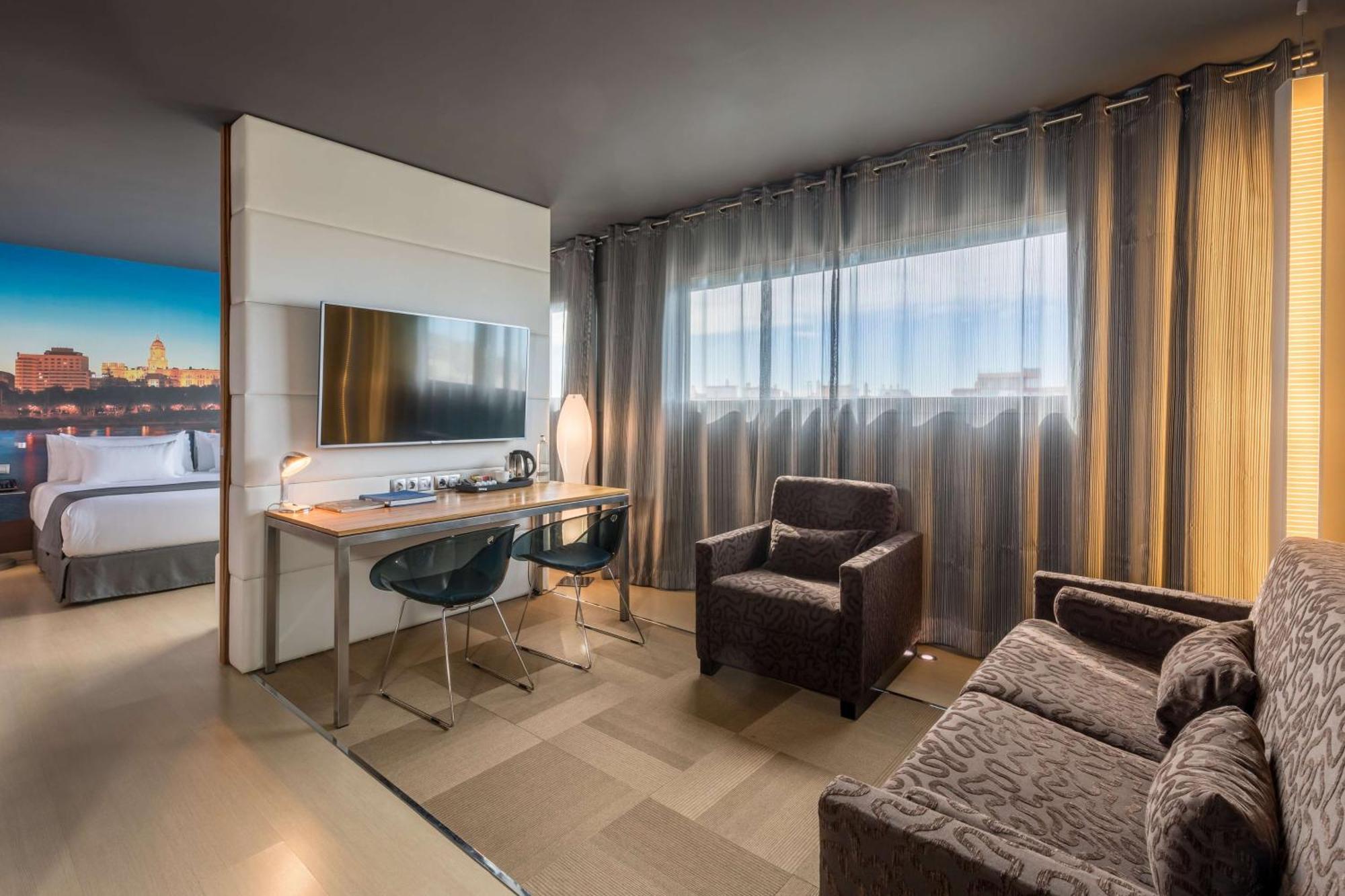 Barcelo Malaga Hotel Luaran gambar